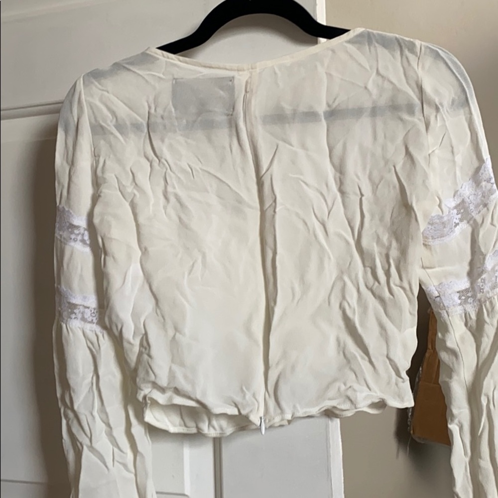 ❌SOLD❌Reformation Top - Picture 4 of 4